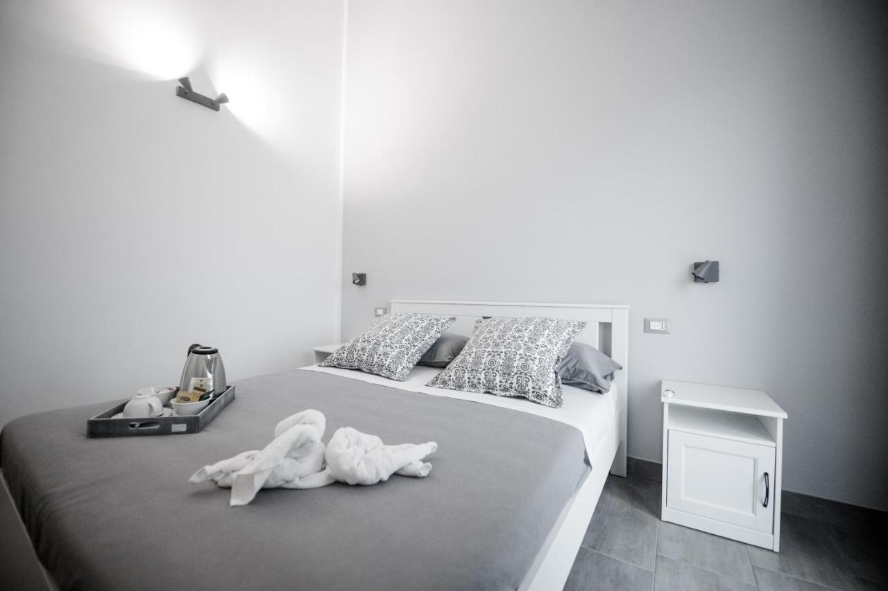 Dove Sorge Il Sole Bed and Breakfast Custonaci Exteriör bild