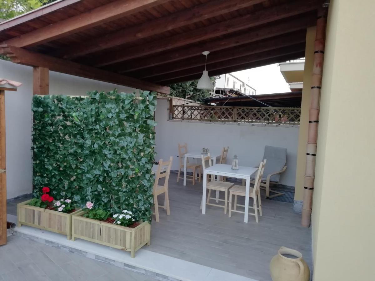 Dove Sorge Il Sole Bed and Breakfast Custonaci Exteriör bild